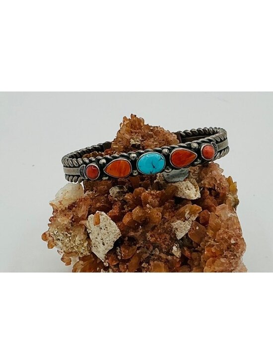 Handmade Jewelry - Gorgeous Sterling Signed A. Jake Cuff R229